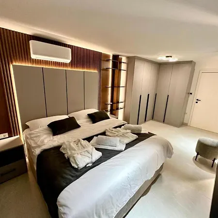 アパート Two-bedroom With Private Pool The Bayfront One -s5 Kožino
