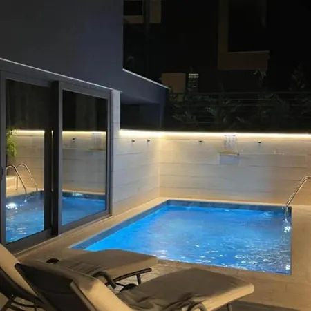 Two-bedroom With Private Pool The Bayfront One -s5 アパート