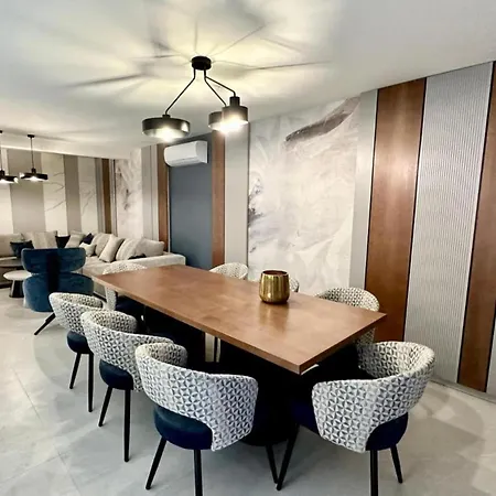 Two-bedroom With Private Pool The Bayfront One -s5
