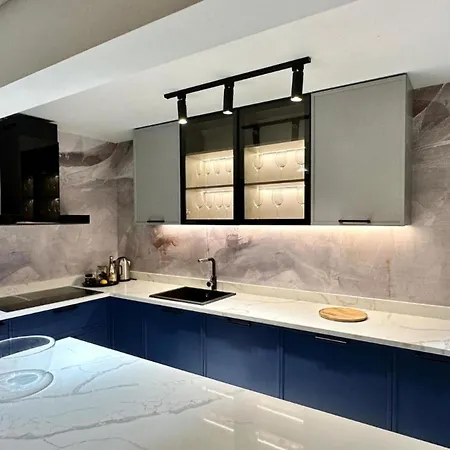 Two-bedroom With Private Pool The Bayfront One -s5 * Kožino